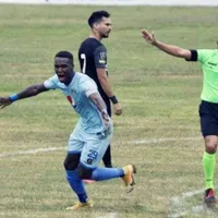 Motagua aplastó a Honduras Progreso y sigue de líder