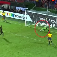 Presidente de Santa Tecla sí le dio con todo a jugador del penalti errado a lo ‘Panenka’