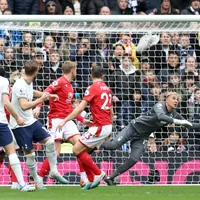 Keylor Navas y Nottingham Forest sufrieron la furia de Harry Kane en el triunfo de Tottenham (VIDEO)