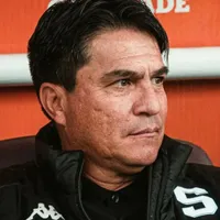 Vladimir Quesada recibe una mala noticia.