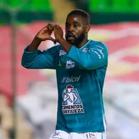 Aficionados del León demostraron cariño a Joel Campbell por el título conseguido