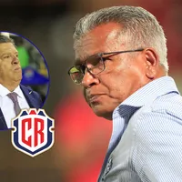 "Muchos intereses": Leonardo Vargas estalló por la ausencia de jugadores de Cartaginés en La Sele y lanzó una denuncia que salpica al Piojo Herrera
