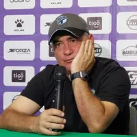 ¿Tirará la toalla? Willy Olivera fue contundente tras la derrota de Comunicaciones ante Municipal