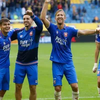 Manfred Ugalde participó en la goleada del Twente ante el Vitesse