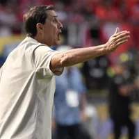Alexandre Guimaraes se aleja de Alajuelense