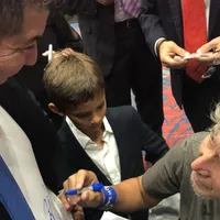 Fernando Palomo emociona a todo El Salvador con mensaje sobre el 'Mágico'