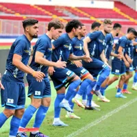 Los tres futbolistas de El Salvador que no viajaron a Panamá