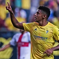 Anthony Lozano es vinculado nuevamente con equipo de Inglaterra