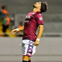 Christian Bolaños vuelve a sumar minutos en Saprissa