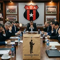 Revés para la directiva de Alajuelense.