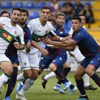 Oscar Duarte hizo su debut con el Levante de España