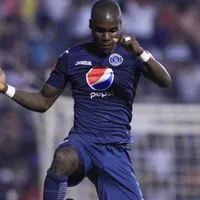 Rubilio da el salto a China y su afición lo honra