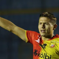 Copa Centroamericana: Herediano le remonta a Comunicaciones y gana el liderato