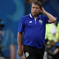 Aún no define su futuro con Panamá y lo quieren dos selecciones