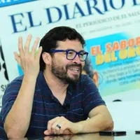 Conocé a Edwin Aguilar, el salvadoreño que ha dibujado a “Los Simpsons” durante 20 años