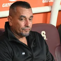 José Giacone no cumple con lo que criticaba.