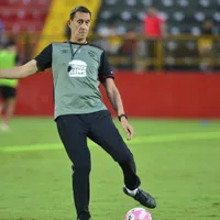 Alexandre Guimaraes dio la estrategia que le sirvió a Alajuelense.