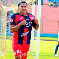 Gullit Peña despide al Deportivo FAS con emotivo mensaje