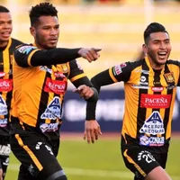 "El Toro" Blackburn anotó dos goles en victoria de The Strongest