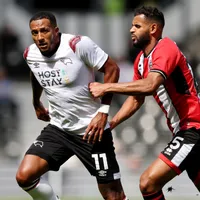 Nathaniel Méndez-Laing da asistencia ante un equipo de la Premier League