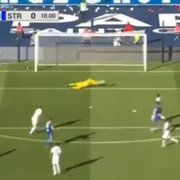 La primer gran atajada de Keylor Navas en el PSG