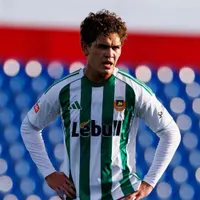 Brandon Aguilera se destaca en Europa.