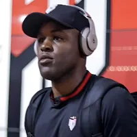 USD 56,5 millones: Joel Campbell tiene su baño de realidad en Brasil