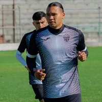 Carlos "Gullit" Peña se marcha de Antigua