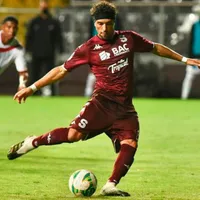 Saprissa inicia defensa del título con victoria ante Santos de Guápiles