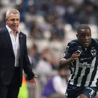 Joel Campbell se quedó sin técnico en Monterrey