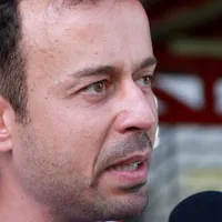 Javier Santamaría está en el centro de la tormenta.