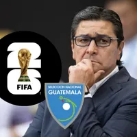 Luis Fernando Tena, el escudo de Guatemala y el logo del Mundial 2026.