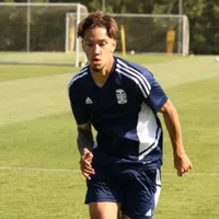 Enrico Dueñas debuta con el primer equipo de Cartagena