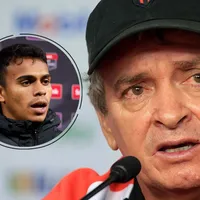 A Machillo Ramírez le preguntaron por la salida de Aarón Suárez y su respuesta encendió la polémica en Alajuelense: "De un momento a otro..."