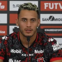 Hondureño Ángel Tejeda toma confianza en el torneo con goles y analiza el fútbol tico