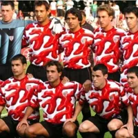 30 de las camisetas más ridículas de la historia del fútbol