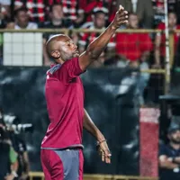 Saprissa hace fuerte limpieza.