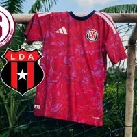 Eligió entre Saprissa, Alajuelense y Herediano: mundialista con La Sele confesó cuál es el equipo de sus amores