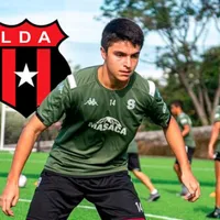 Alajuelense se queda con legionario costarricese y se lo saca al Saprissa