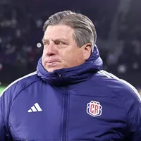 Miguel Herrera deberá convocar a dos refernetes. (Getty Images)