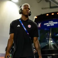 La mala noticia para Jeyland Mitchell ante Colombia que preocupa en toda Costa Rica