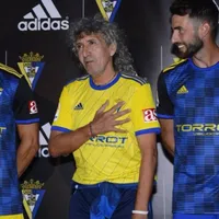 "Mágico" González causó revuelo en su regreso a Cádiz