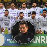 Limpieza en Comunicaciones: el futbolista que se va junto a Ronald González y le abre la puerta a un fichaje europeo