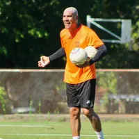 Douglas Sequeira muy enojado por los dichos del directivo de Herediano. (Foto: La Nación)