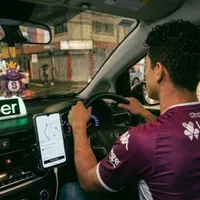 Ex Saprissa ahora trabaja de Uber.