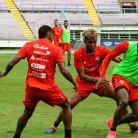 Panamá ensaya su 11 titular para enfrentar a Irlanda