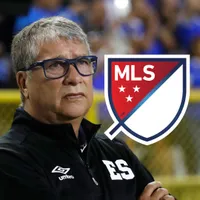 Bolillo Gómez recibe una noticia que sorprende a El Salvador desde Estados Unidos.