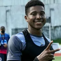 Arminia Bielefeld suma victoria importante con Andrade de titular
