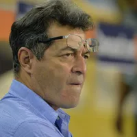 Hugo Pérez reveló que fue traicionado por la Federación de El Salvador
