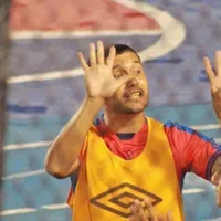La dura sanción que Jaime Alas podría recibir por el gesto contra la afición de Comunicaciones